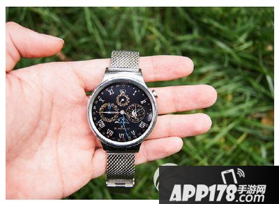 华为watch国行版和moto360二代对比评测5