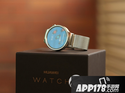 华为watch国行版和moto360二代对比评测