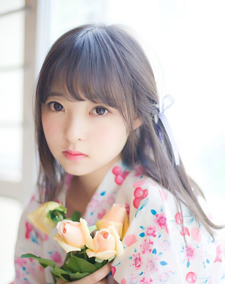 日系大眼萌妹私房浴衣写真(3)