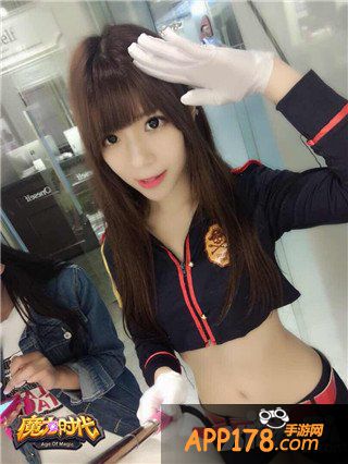 娇羞清纯易推倒《魔力时代》进击的萌妹