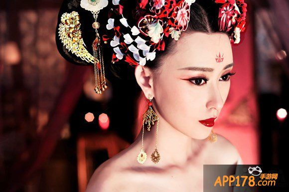 乌鸦COS 男版《武媚娘传奇》惊艳组图