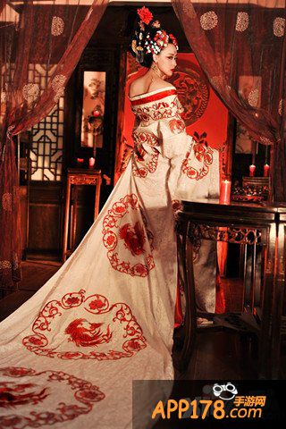 乌鸦COS 男版《武媚娘传奇》惊艳组图