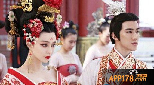 华美登基 《武媚娘传奇》帝王时装限时登场