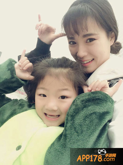 口袋侏罗纪辣妈萌娃cos恐龙