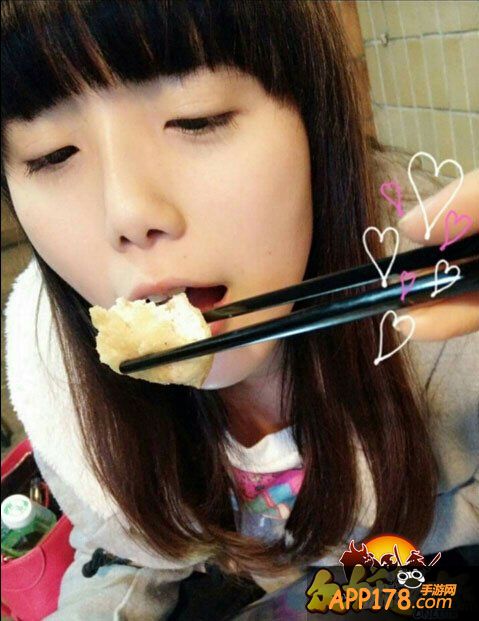 《众妖之怒》惊现“鸡排西施” 年收入过百万