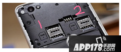 坚果手机怎么插卡 坚果手机安装sim卡图文教程3