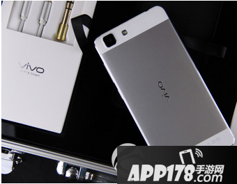 vivo x5和oppo r7哪个好用 oppo r7和vivo x5对比