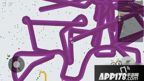 一个都不能少 贪吃蛇大作战积少成多战术分析