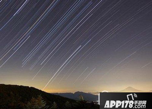观赏2016狮子座流星雨理想时间 狮子座流星雨2016的图片