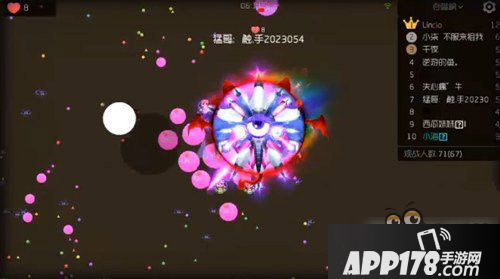 球球大作战小恶魔搭配绝地武士实战效果图一览