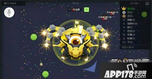 球球大作战快速分身吃球反杀对手的步骤分享