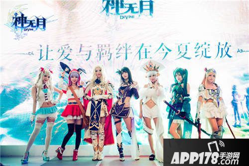 神无月引爆跨次元夏日狂欢