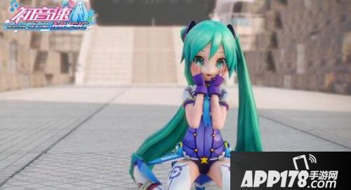 初音速萌出鼻血