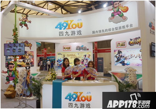 葫芦娃特色展台重现经典