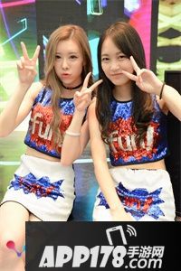 玩友时代ShowGirl亮相2017年CJ