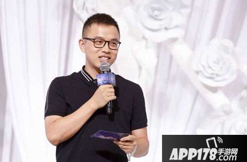 云裳羽衣发布会圆满落幕 体验店落地北京三里屯