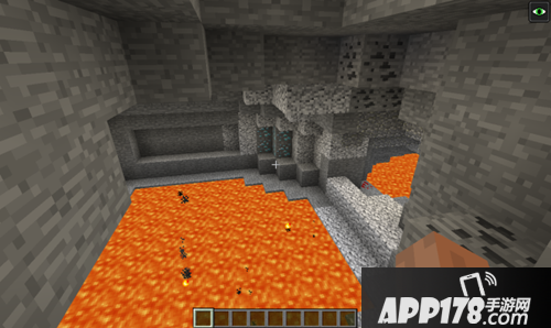 我的世界玩家两行泪