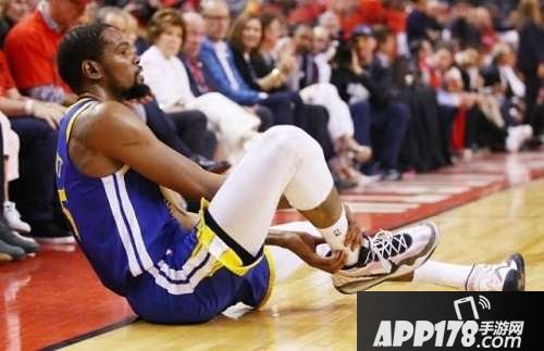 nbalive手游比赛感受气氛