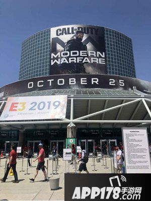 雪鹰领主手游e3首次亮相