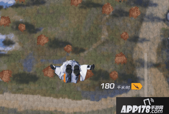 荒野行动跳伞平飞与俯冲区别 秒懂如何飞的更远