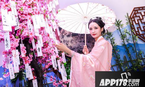 《新剑侠情缘手游》参展2019CJ，忘忧酒馆与你再续前缘