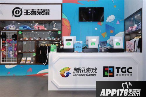 王者荣耀峡谷开放日cj落幕