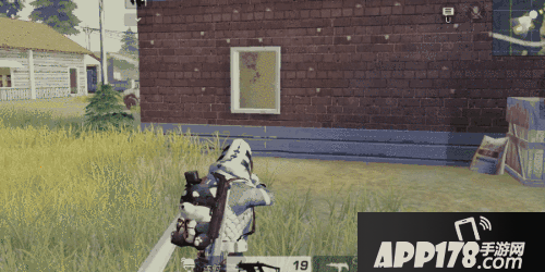 荒野行动训练反偷袭能力 从容应对偷袭的情况