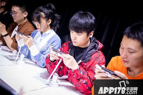 英雄联盟手游曝光
