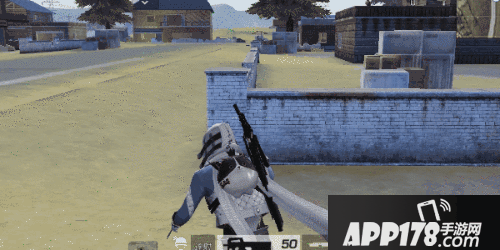 荒野行动训练反偷袭能力 从容应对偷袭的情况