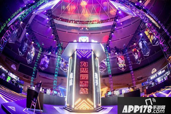 荒野行动NeXT巅峰战队赛总决赛来袭 见证巅峰战队的诞生