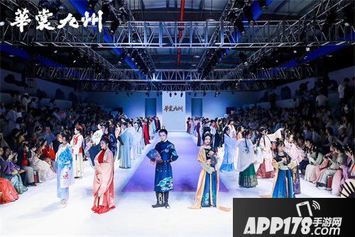 天涯明月刀手游外观设计时尚秀