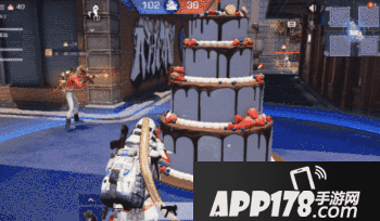 荒野行动呼朋唤友共享二周年 抢占蛋糕塔