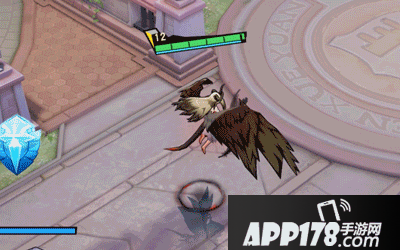 非人学园新英雄四不像 展翅翱翔于天际