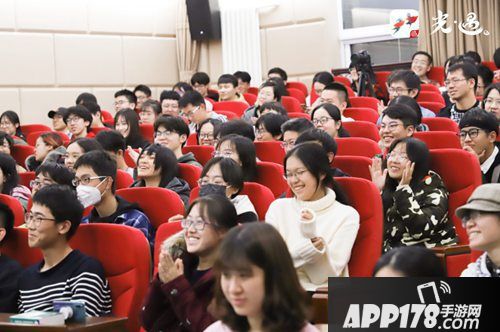 用游戏将光亮灌入人心 回顾游戏大师陈星汉高校系列讲座