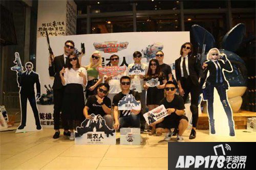 红警OL探索极致体验