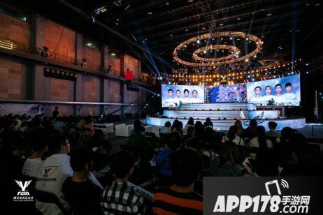 多多自走棋海南冠军之夜比拼