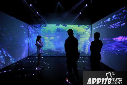 QQ飞车手游概念馆沉浸体验