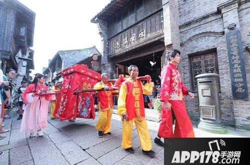 新年征新途 今晚《征途2手游》邀你与兄弟一起跨年