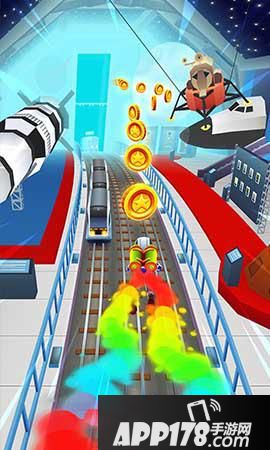 “春暖花开，《地铁跑酷》漫步休斯顿太空城！”