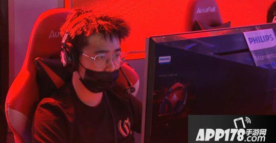 《街头篮球》FSPL职业联赛精英A组排名出炉 Onestar变阵逆转