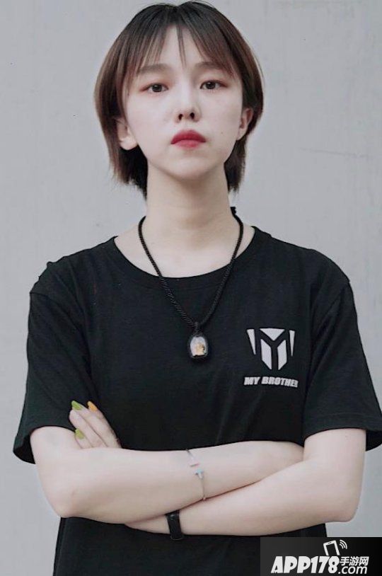 谁说女子不如男 《街头篮球》职业联赛男女选手将同台竞技