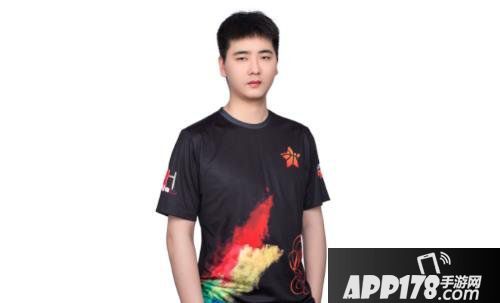 《街头篮球》FSPL新秀全记录：曾经年少成名，如今重返球场