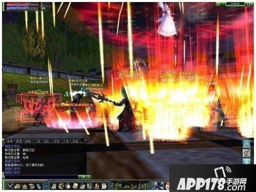 威力惊人！《热血江湖》技能强大的独门武功