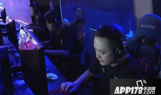 《街头篮球》FSPL职业联赛常规赛收官 Onestar&斗鱼分获小组榜首