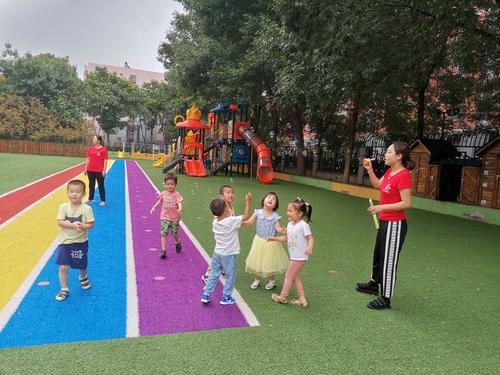有什么游戏可以和小孩一起玩的（有哪些可以跟孩子一起玩的游戏）