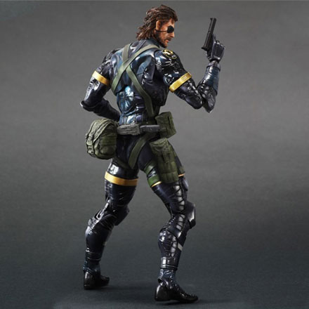 《合金装备5：零点地带》斯内克逼真手办(6)