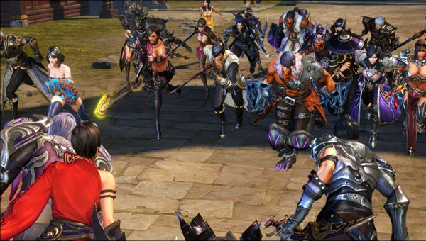 《龙剑》百人战场游戏截图(8)