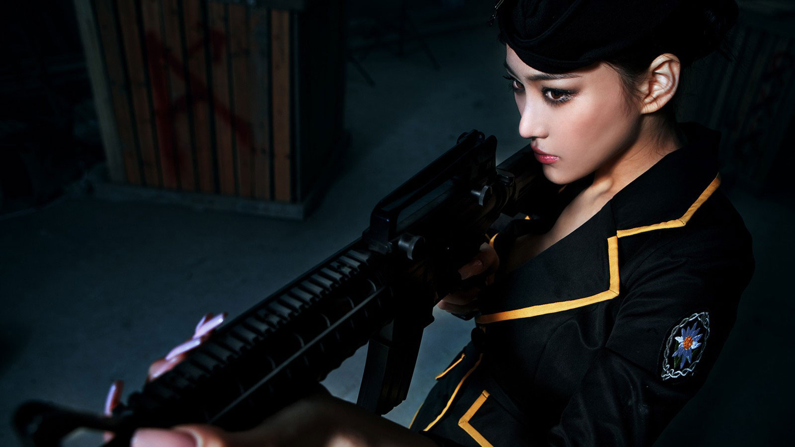 cf创越火线张馨予精美壁纸(8)