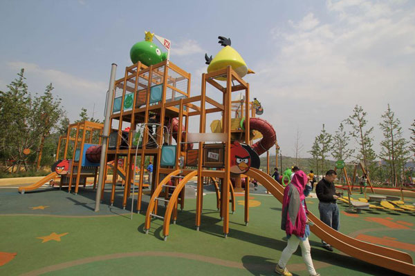 《愤怒的小鸟》主题公园图赏(9)