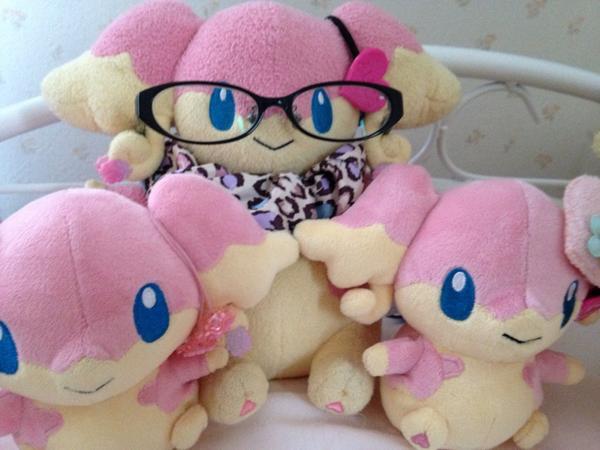 《口袋妖怪》角色玩偶眼镜照赏析(12)